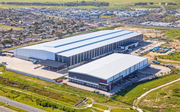 14 950 m² Industrial space