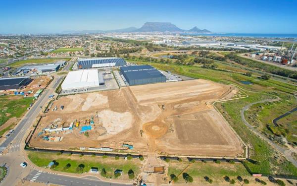 4 995 m² Industrial space