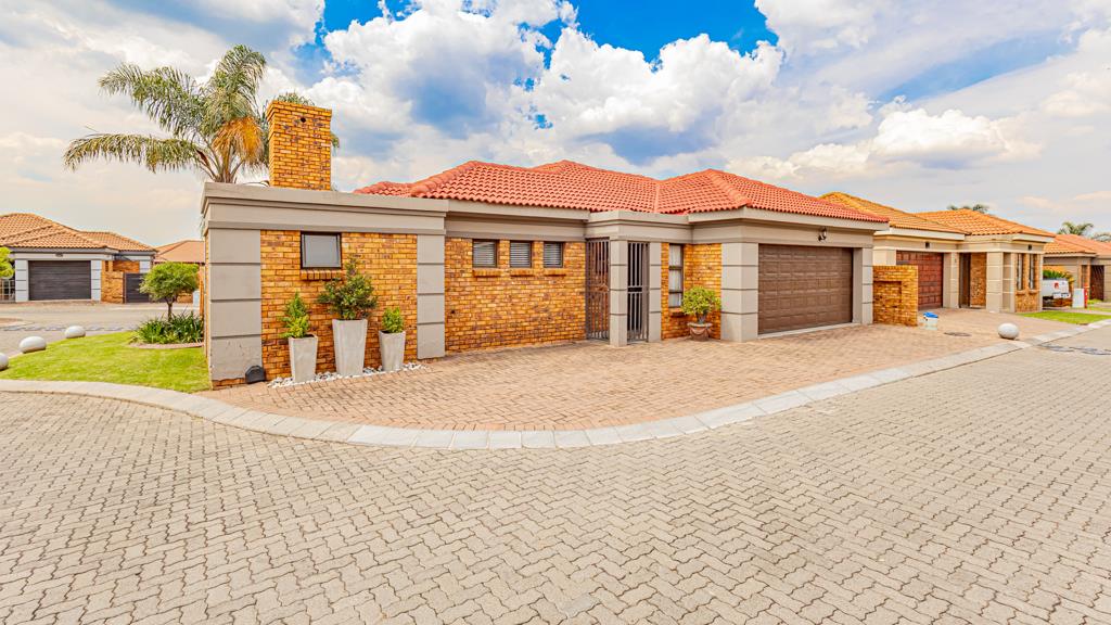 3 Bedroom Cluster