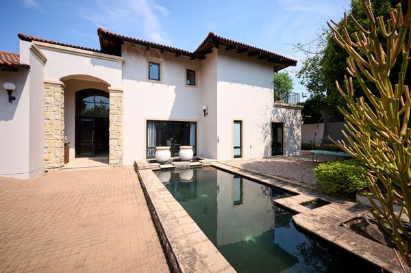 5 Bedroom House