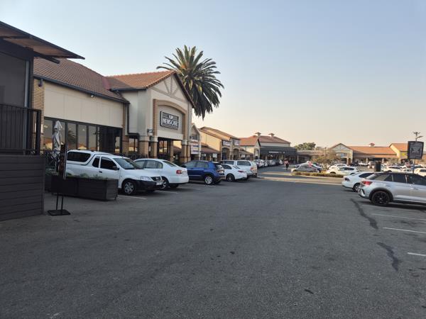 460 m² Retail Space