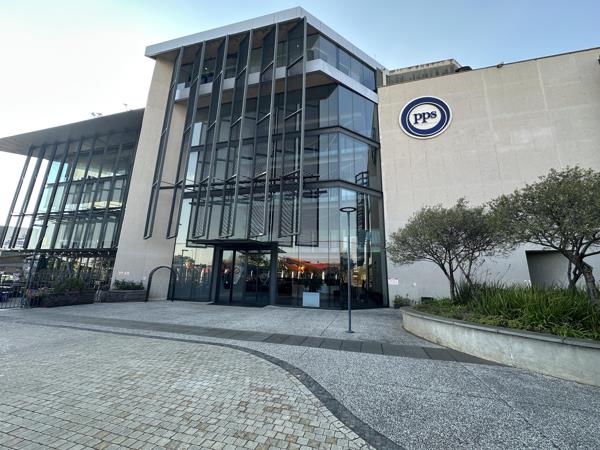 2 095 m² Commercial space