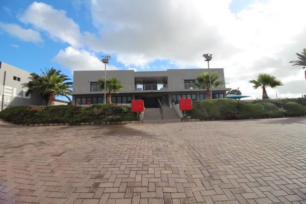 495 m² Commercial space