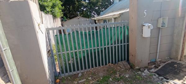 1 Bedroom House