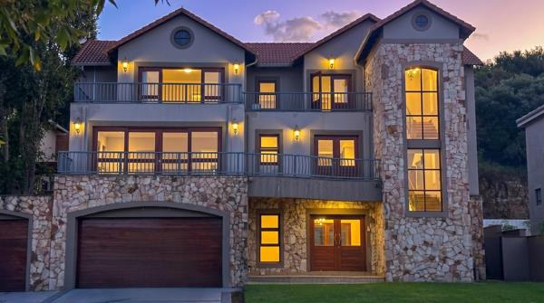 5 Bedroom House