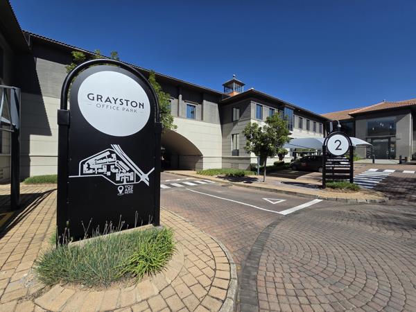 344 m² Commercial space