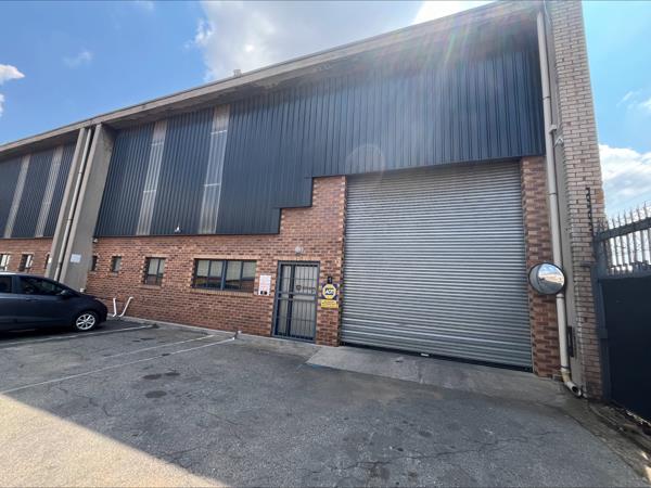 460 m² Industrial space