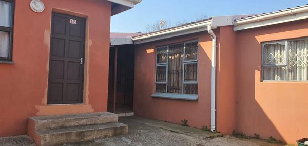 22 Bedroom House