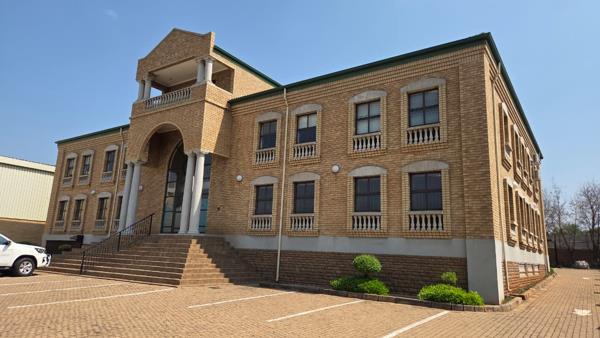 1 500 m² Commercial space