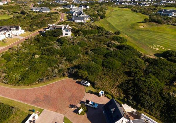 1 428 m² Land