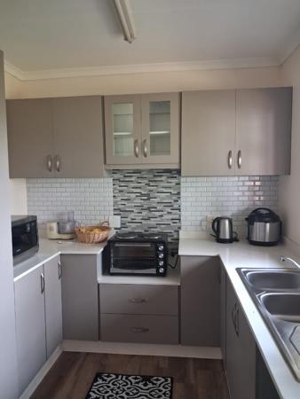 1 Bedroom House