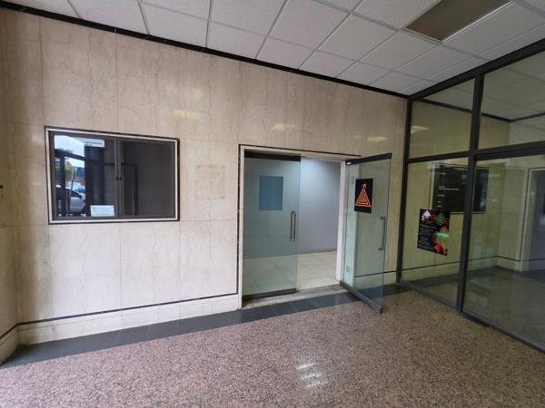 300 m² Commercial space