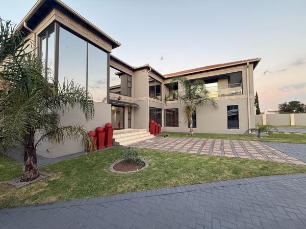 7 Bedroom House