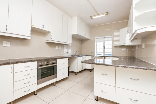 1.5 Bedroom Apartment