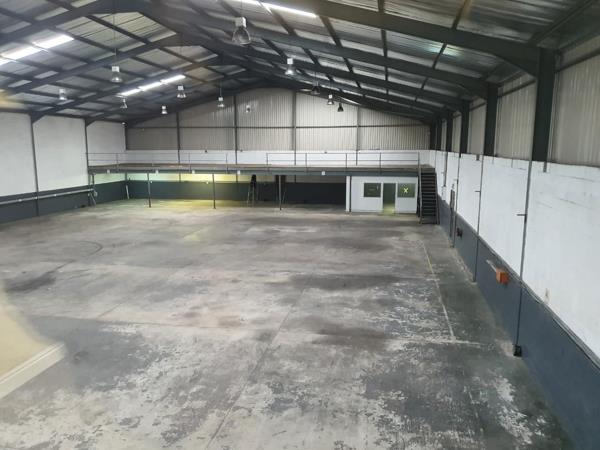 1 500 m² Industrial space