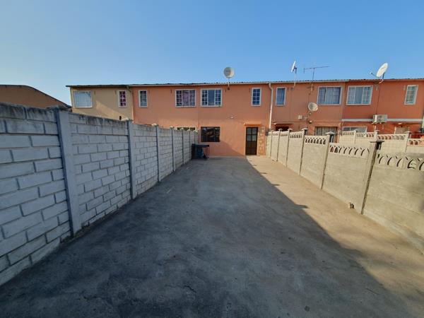 2 Bedroom House