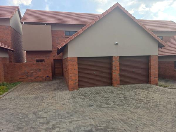 3 Bedroom Townhouse