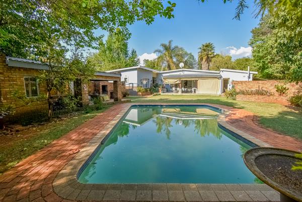 5 Bedroom House