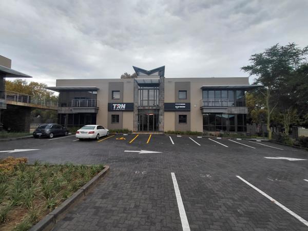 319 m² Commercial space