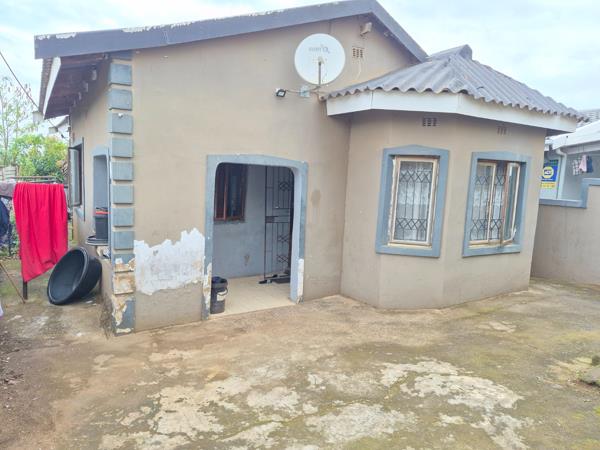 2 Bedroom House