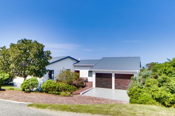 6 Bedroom House