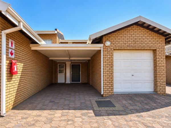 3 Bedroom Townhouse