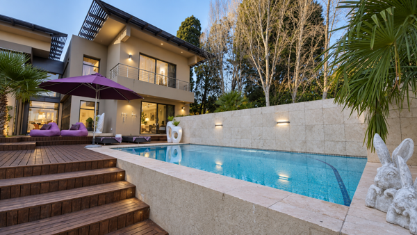 5 Bedroom House