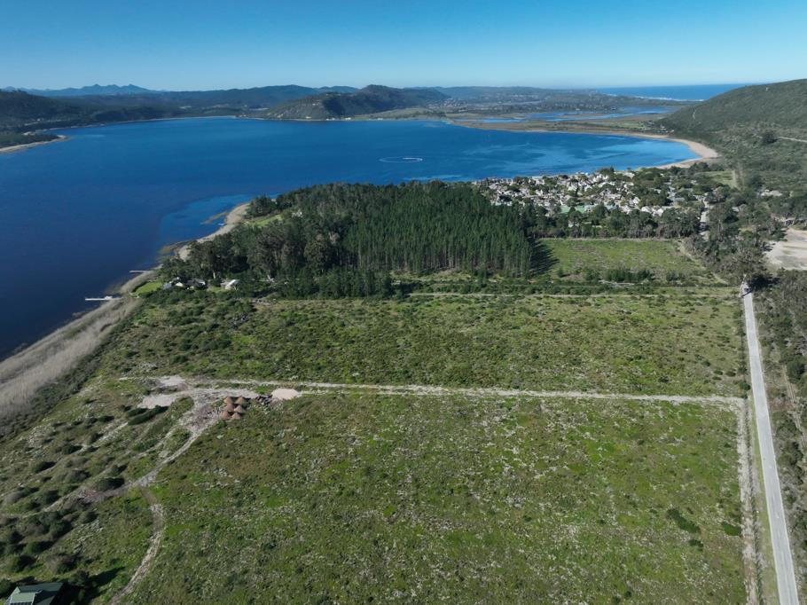 8.2 ha Land