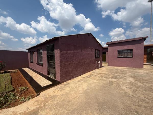2 Bedroom House