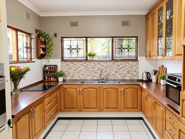 4 Bedroom House