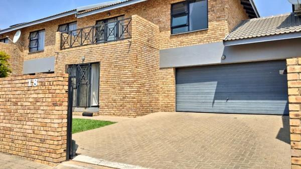3 Bedroom Townhouse