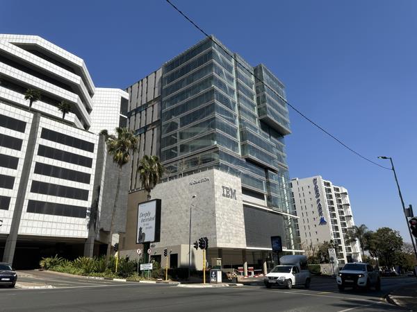 545 m² Commercial space