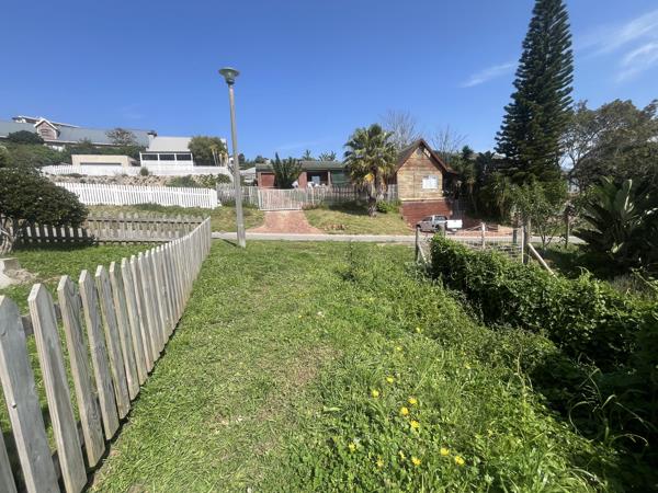 1 384 m² Land