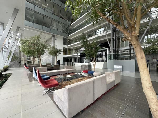 536 m² Commercial space