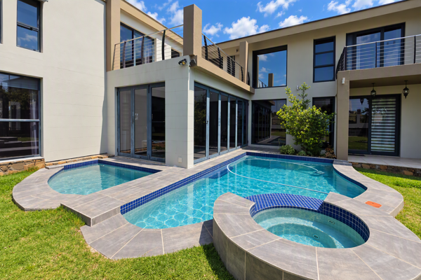 5 Bedroom House