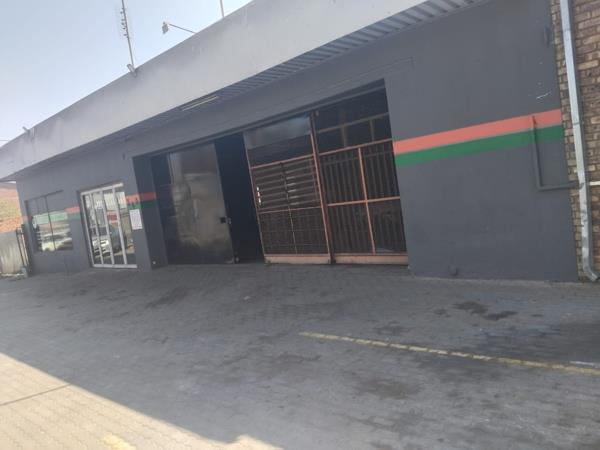 450 m² Commercial space