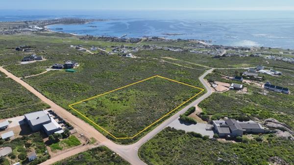 1.1 ha Land