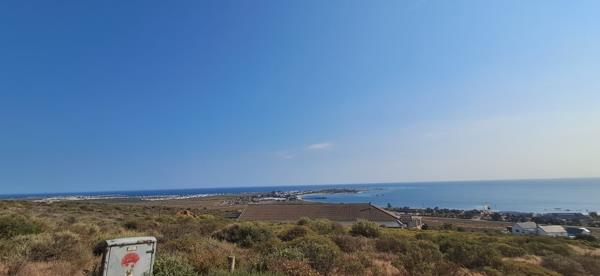 475 m² Land