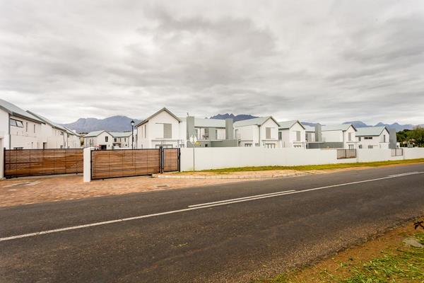 3 Bedroom Townhouse