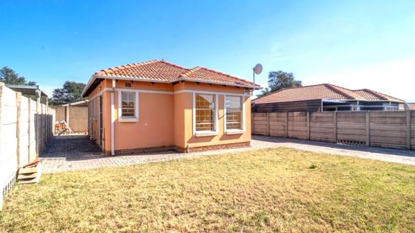 2 Bedroom House