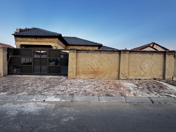 2 Bedroom House
