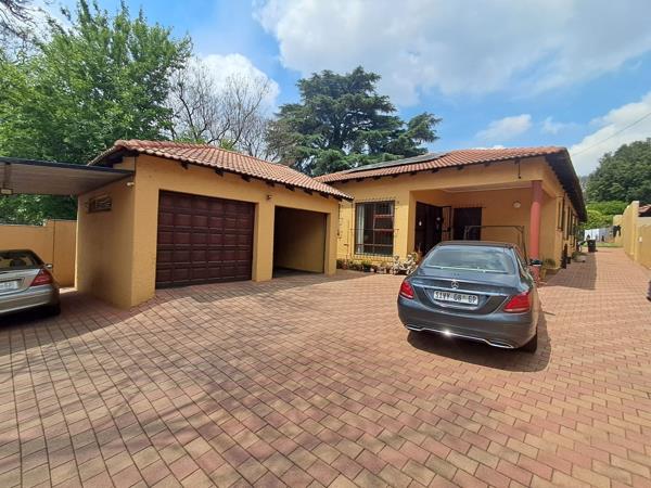 5 Bedroom House