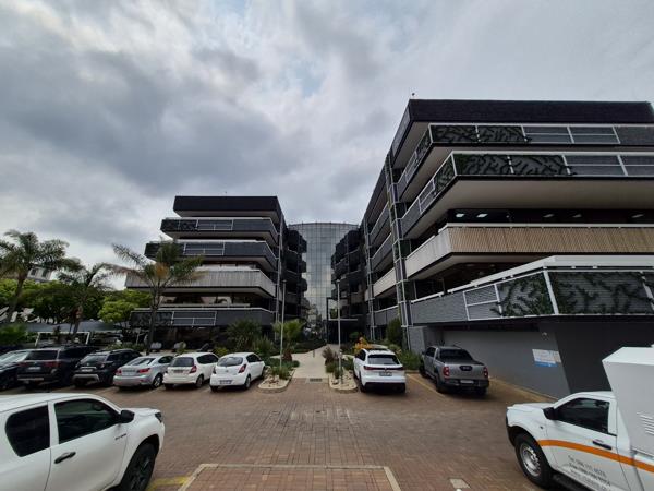 123.7 m² Commercial space