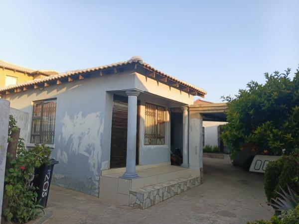 5 Bedroom House