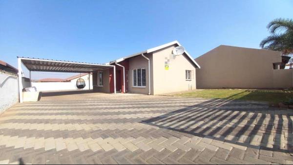 2 Bedroom House