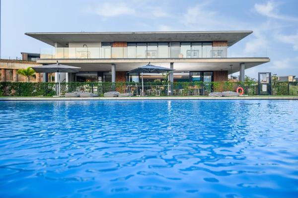 517 m² Land