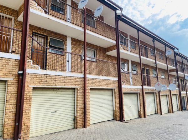 2 Bedroom Townhouse
