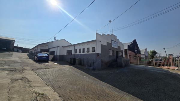 493 m² Industrial space