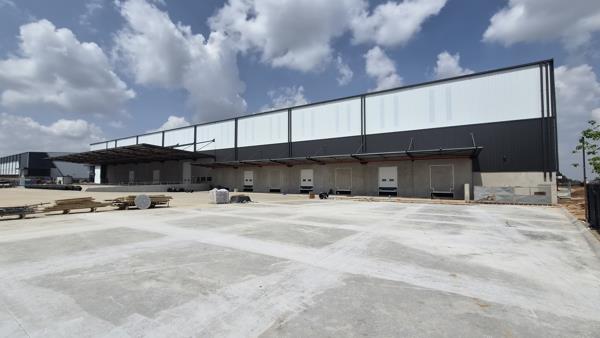 7 283 m² Industrial space
