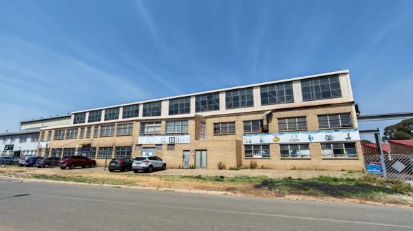 700 m² Industrial space